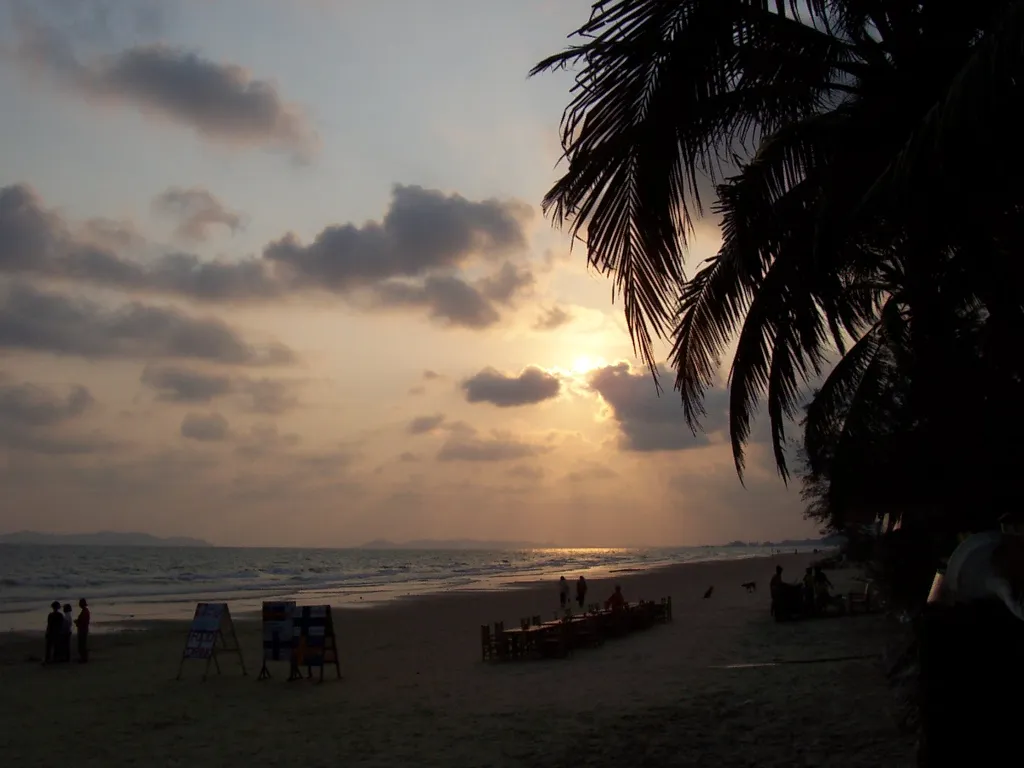 Sunset Beach · Rayong