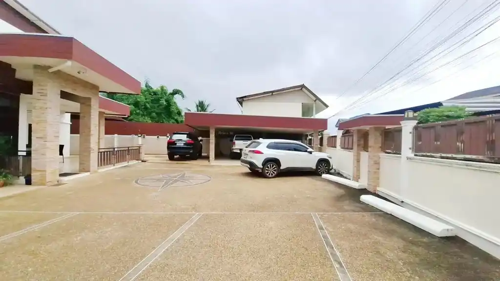 Rental investment property for sale – 8 modern rooms plus owners’ lower floor, Udon Thani, photo 2