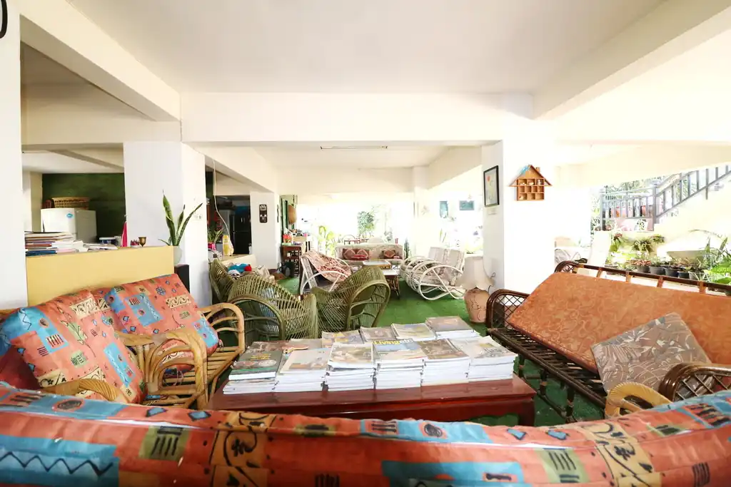 4 bedroom, 5 bathroom stylish 664 sq m home with lake views for sale in Nong Khai, photo 15
