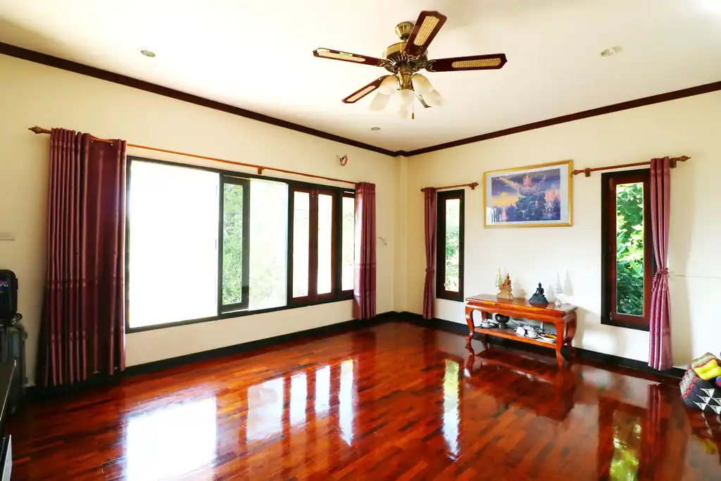 4 bedroom, 5 bathroom stylish 664 sq m home with lake views for sale in Nong Khai, photo 37