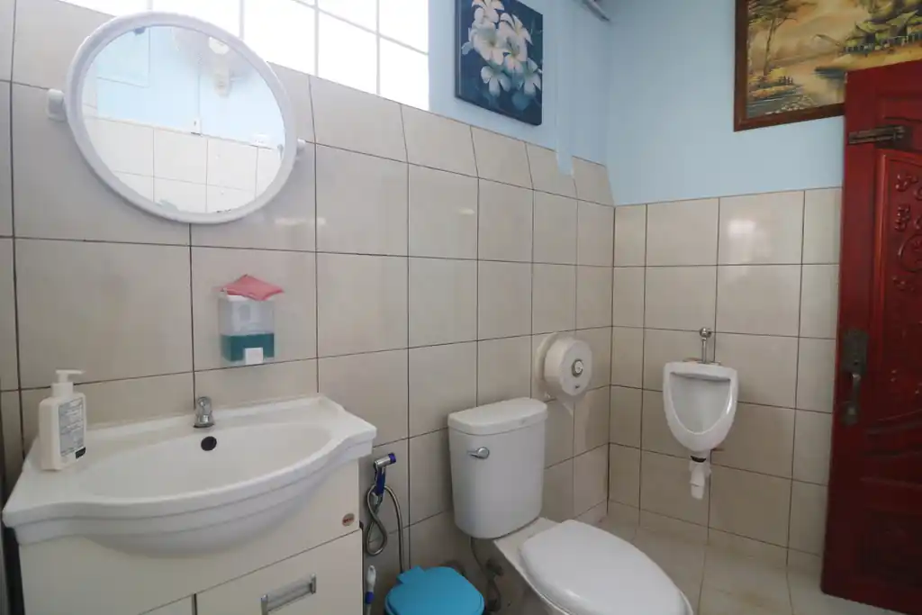 Elegant 3-bedroom pool home for sale in Sawang Daen Din, Sakon Nakhon, photo 37