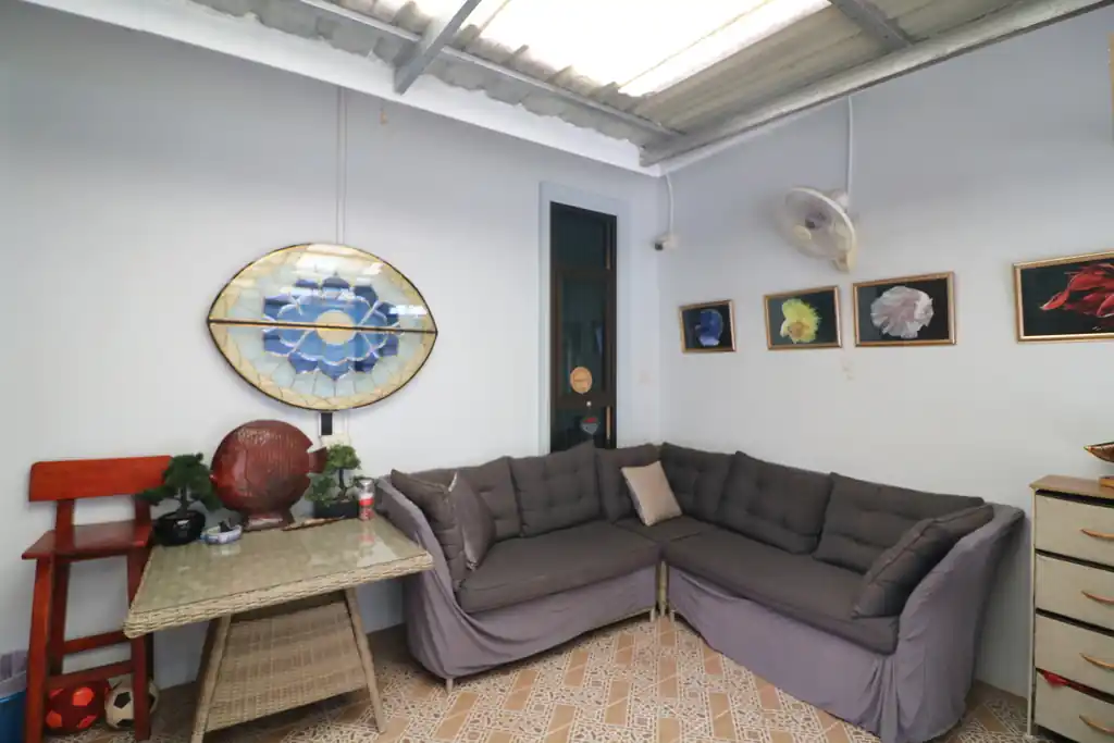 Elegant 3-bedroom pool home for sale in Sawang Daen Din, Sakon Nakhon, photo 7
