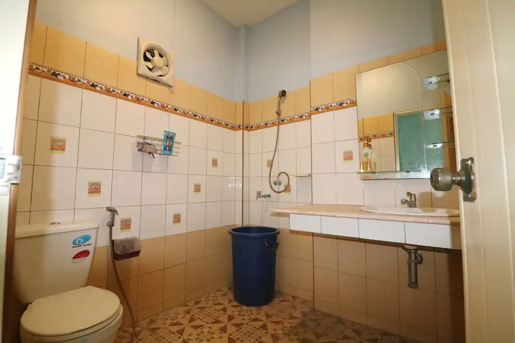 Tenanted 3 bedroom, 2 bathroom home for sale in Mak Khaeng, Udon Thani, photo 13