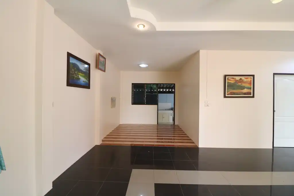 Tenanted 3 bedroom, 2 bathroom home for sale in Mak Khaeng, Udon Thani, photo 7