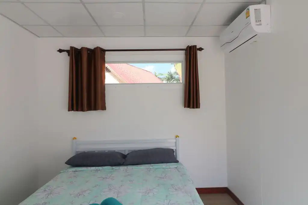 Amy's Mekong Resort for sale on the Mekong River near Nakhon Phanom – 12 bungalows, photo 5