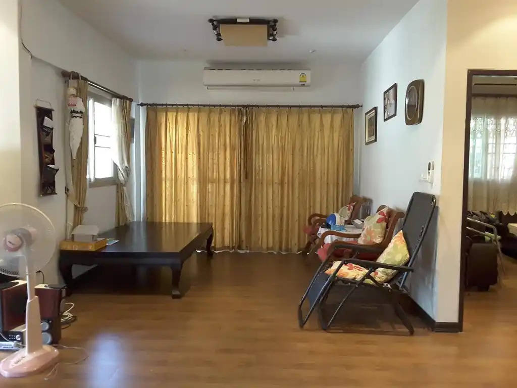 Tenanted 3 bedroom, 2 bathroom home for sale in Nong Bua, Udon Thani, photo 8
