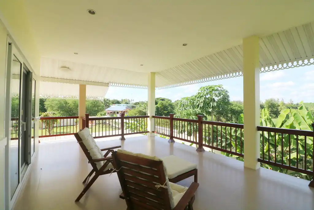Two homes with 5 bedrooms and 4 bathrooms for sale on 1 rai 90 talang wah, Kumphawapi, Udon Thani, photo 23