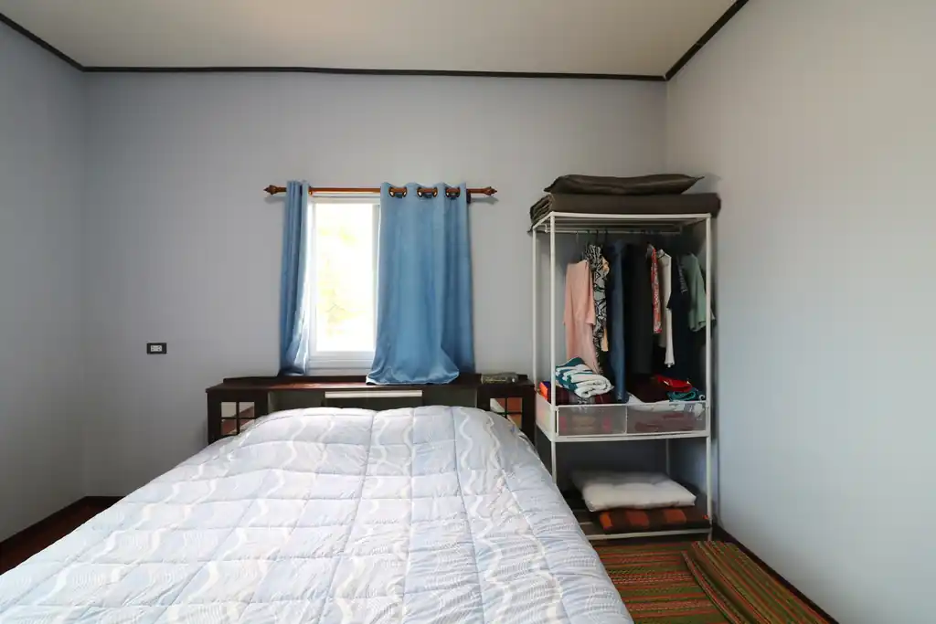 Two homes plus a shopfront on 2+ rai for sale in Lam Pao, Kalasin, photo 14