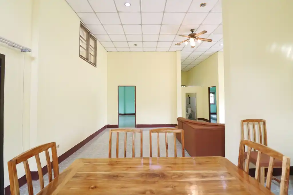 Two homes plus a shopfront on 2+ rai for sale in Lam Pao, Kalasin, photo 30