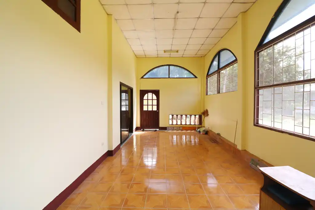 Two homes plus a shopfront on 2+ rai for sale in Lam Pao, Kalasin, photo 39