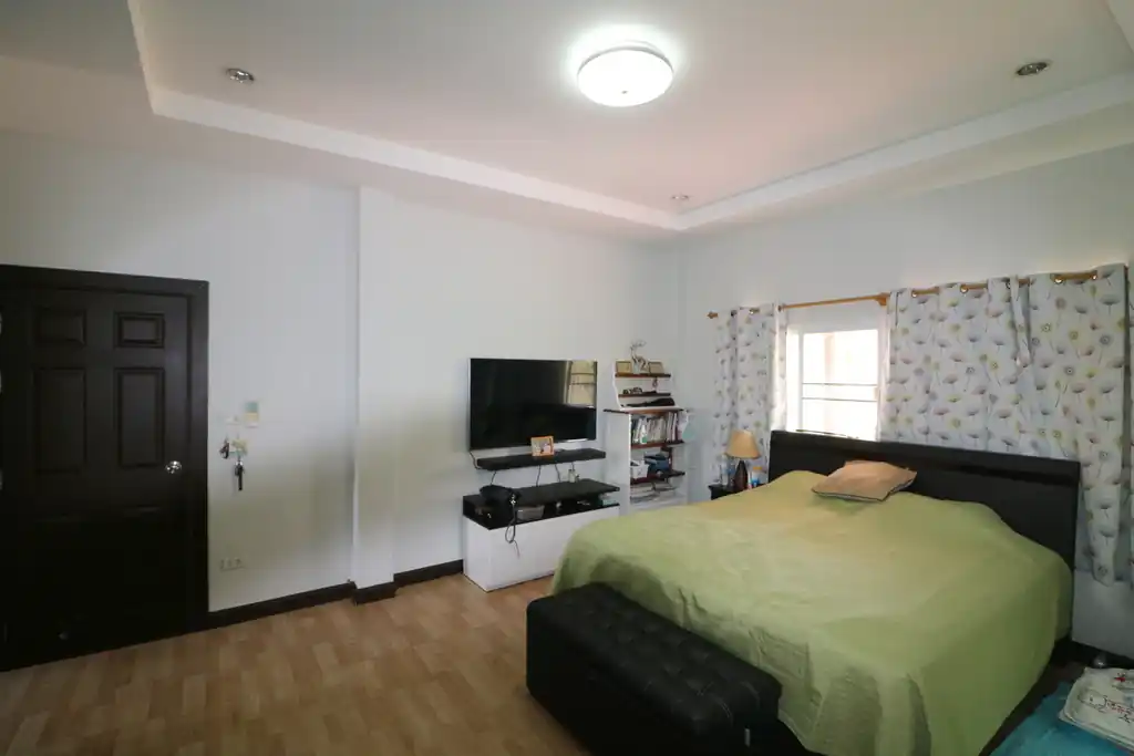 Two-story 4 bedroom home for sale in Chiang Wang, Phen, Udon Thani, photo 42