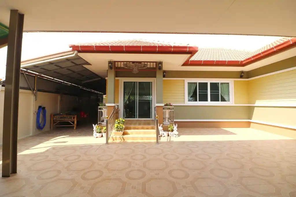 Two homes about 4 years old for sale in Hin Khon, Lam Plai Mat, Buriram, photo 3