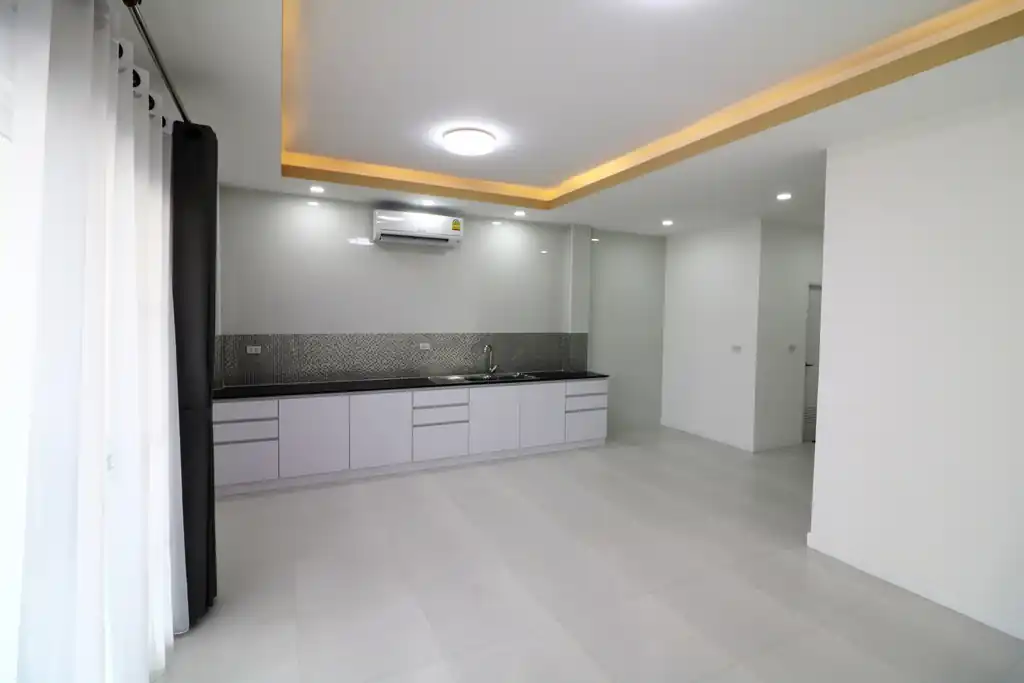 2-year-old 4 bedroom, 4 bathroom two-level home with disabled facilities for sale in Chum Phae, Khon Kaen, photo 15