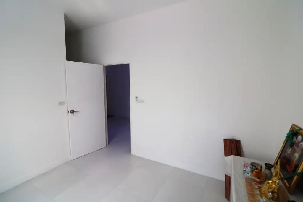 2-year-old 4 bedroom, 4 bathroom two-level home with disabled facilities for sale in Chum Phae, Khon Kaen, photo 42