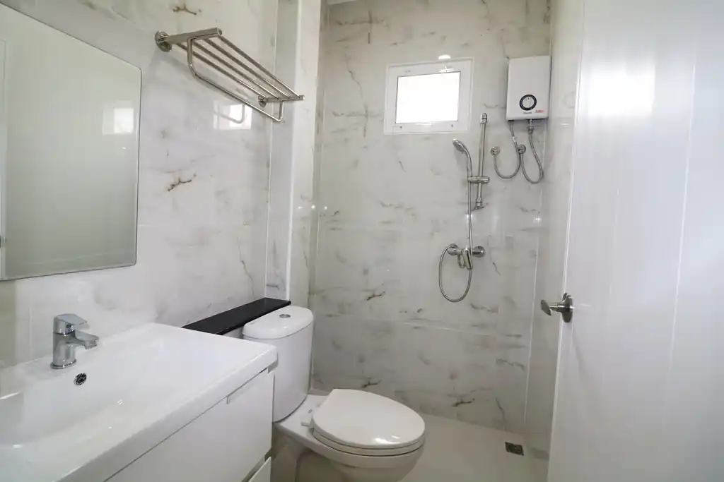 2-year-old 4 bedroom, 4 bathroom two-level home with disabled facilities for sale in Chum Phae, Khon Kaen, photo 9