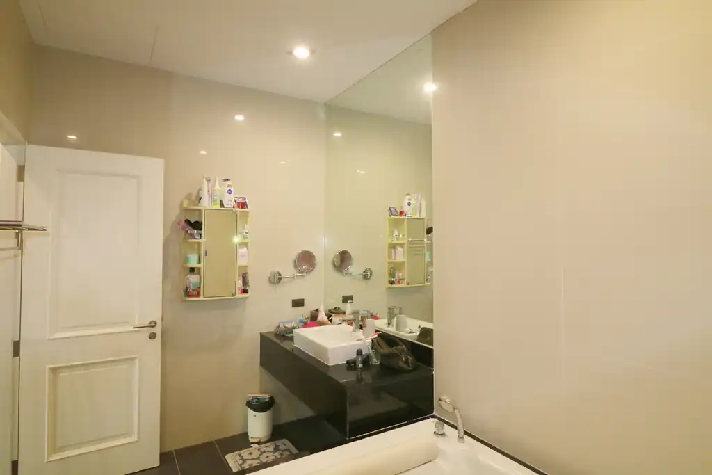 3 bedroom home with en-suite bathrooms for sale in Le Cellini estate, Mak Khaeng, Udon Thani, photo 32