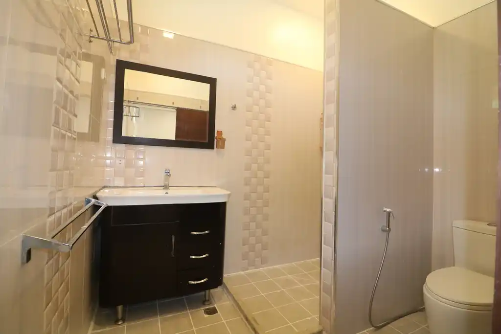 4 bedroom, 5 bathroom pool home on 1 rai for sale in Udon Thani, photo 30