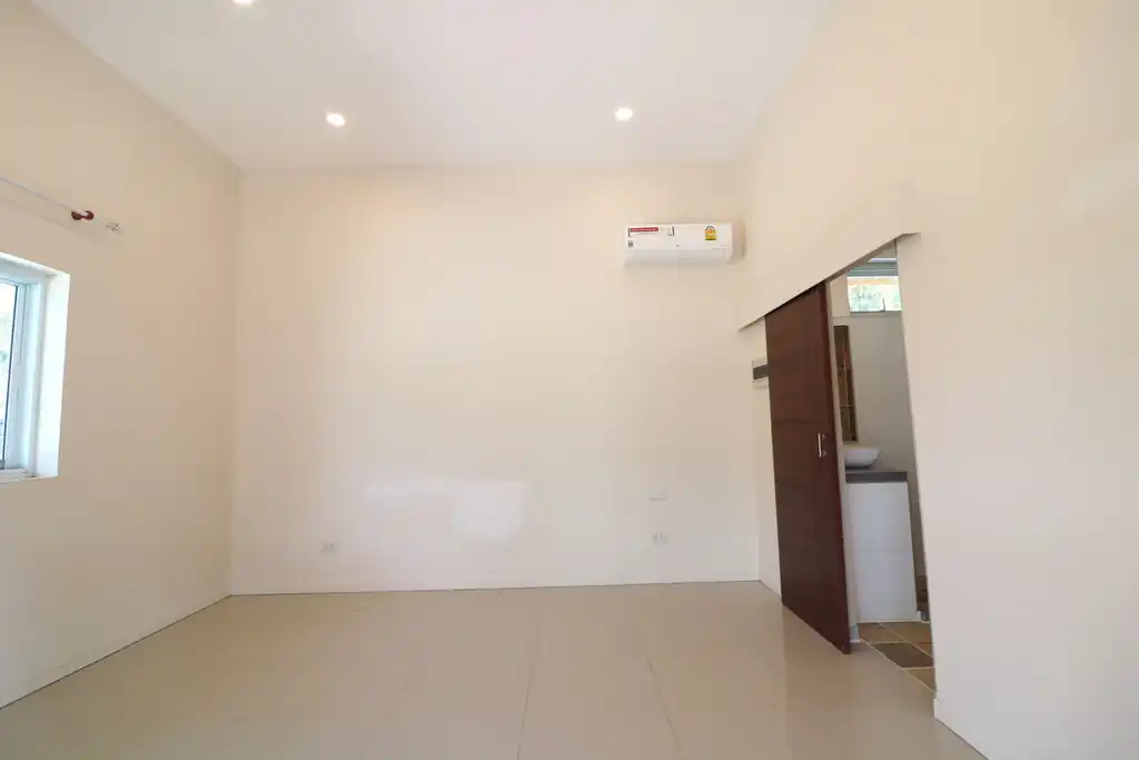 4 bedroom, 5 bathroom pool home on 1 rai for sale in Udon Thani, photo 45