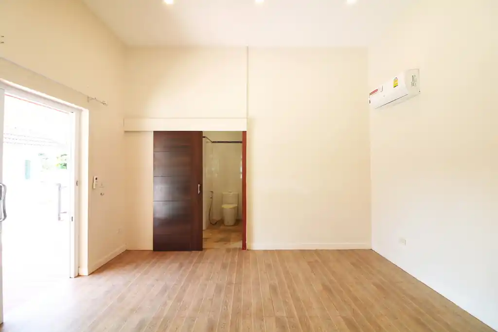 4 bedroom, 5 bathroom pool home on 1 rai for sale in Udon Thani, photo 51