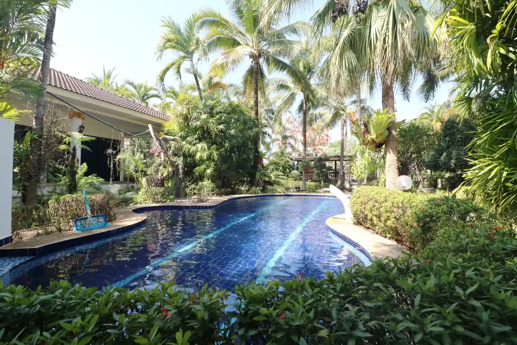 Resort-style 3 bedroom, 3 bathroom pool villa for sale in Nong Sai, Udon Thani, photo 4