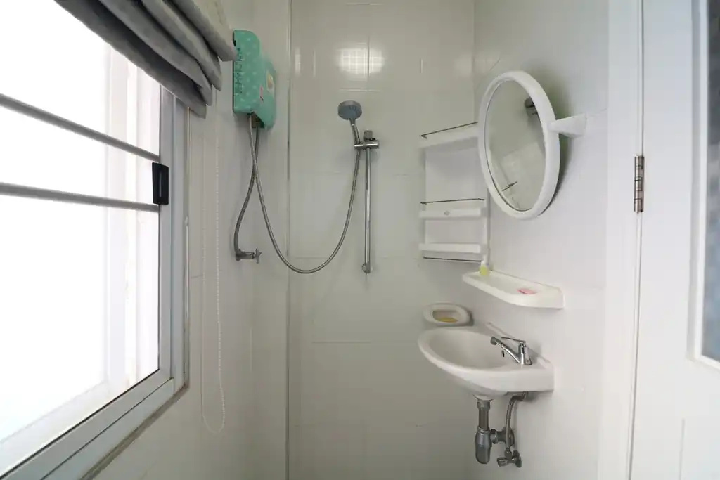 Spacious 4 bed, 4 bath corner house for sale in Mak Khaeng, Udon Thani, photo 39