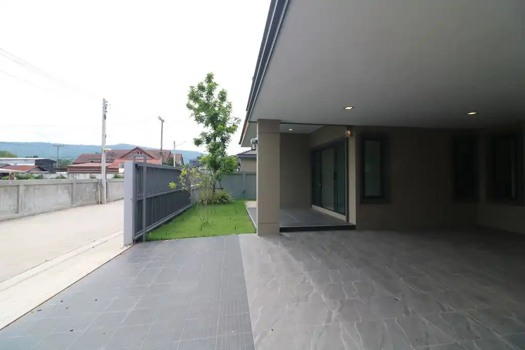 3 bedroom, 2 bathroom open-plan home for sale in Nong Bua Lam Phu city, photo 4