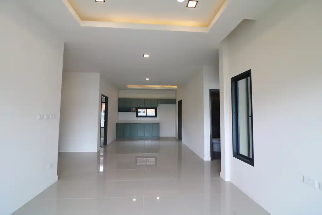 3 bedroom, 2 bathroom open-plan home for sale in Nong Bua Lam Phu city, photo 8