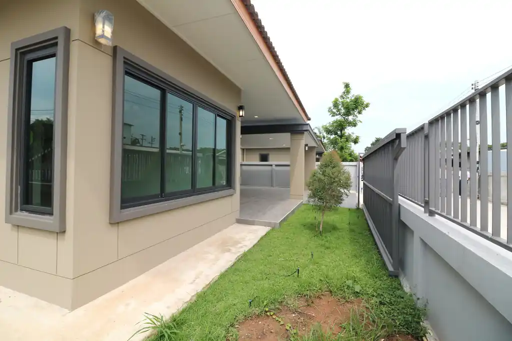3 bed, 2 bath corner-block home for sale in Nong Bua Lam Phu city, photo 13