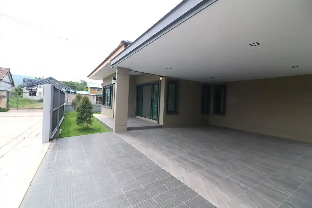 3 bed, 2 bath corner-block home for sale in Nong Bua Lam Phu city, photo 3