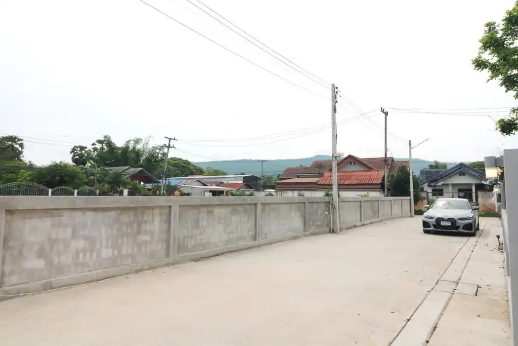 3 bed, 2 bath corner-block home for sale in Nong Bua Lam Phu city, photo 5