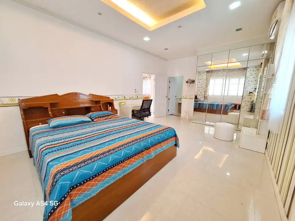 3 bedroom, 2 bath fully furnished corner home for sale in Nong Bua, Udon Thani, photo 24
