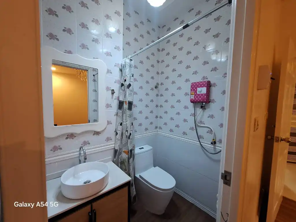 Modern, like-new spacious 3 bedroom, 2 bathroom home for sale in Udon Thani, photo 12