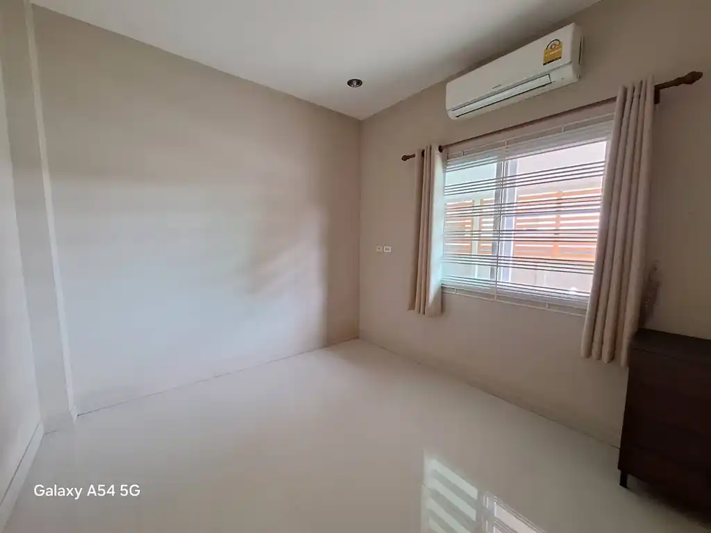 Modern, like-new spacious 3 bedroom, 2 bathroom home for sale in Udon Thani, photo 16