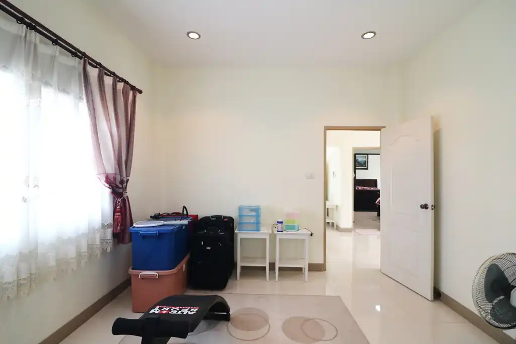4 bedroom, 3 bathroom, 2 study home for sale in a prime Khon Kaen city area, photo 20