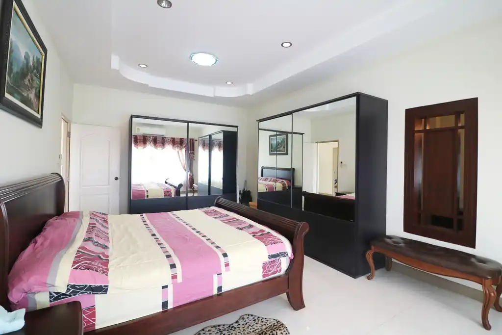 4 bedroom, 3 bathroom, 2 study home for sale in a prime Khon Kaen city area, photo 25