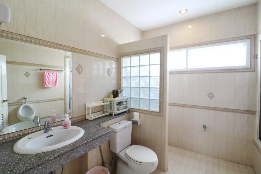 4 bedroom, 3 bathroom, 2 study home for sale in a prime Khon Kaen city area, photo 28