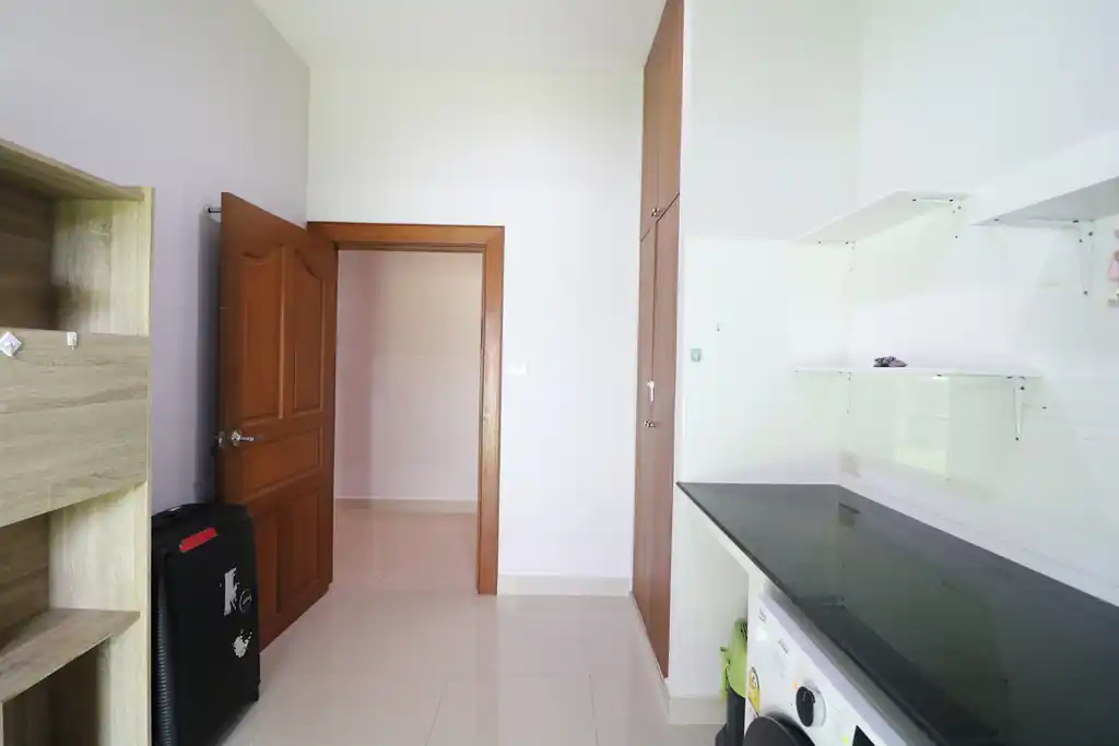 3 bedroom, 2 bathroom home for sale on large corner block, Thanadon Home Place, Udon Thani, photo 43