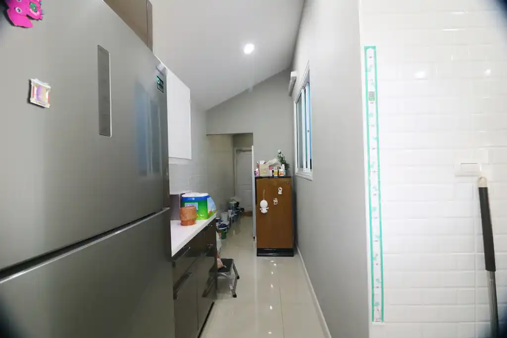4 bed, 3 bath pool home for sale in Phapirom Park Villa, Khon Kaen, photo 13