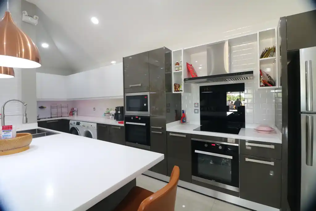 4 bed, 3 bath pool home for sale in Phapirom Park Villa, Khon Kaen, photo 16