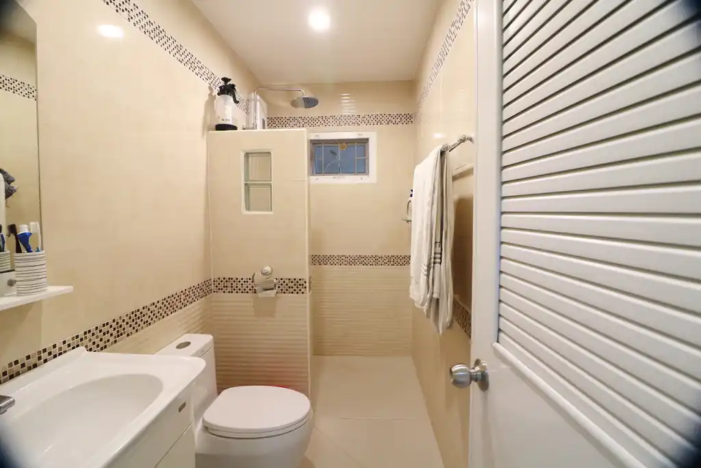 4 bed, 3 bath pool home for sale in Phapirom Park Villa, Khon Kaen, photo 23