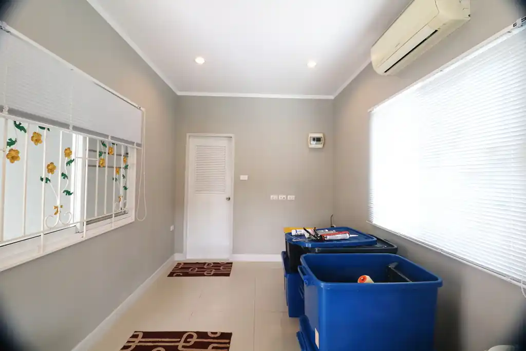 4 bed, 3 bath pool home for sale in Phapirom Park Villa, Khon Kaen, photo 30