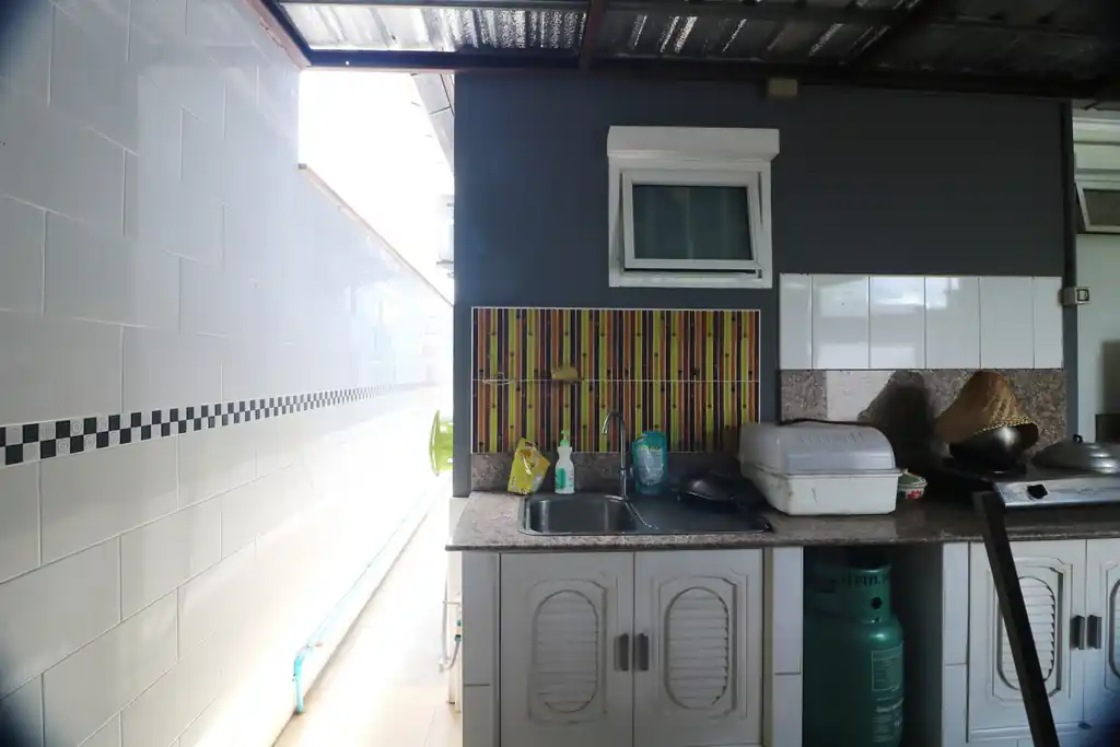 4 bed, 3 bath pool home for sale in Phapirom Park Villa, Khon Kaen, photo 34