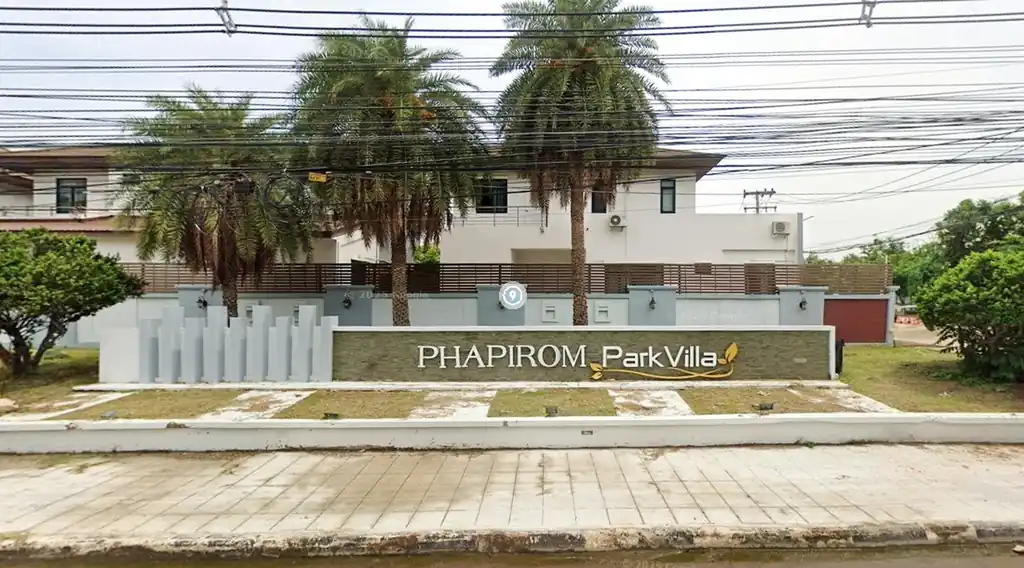 4 bed, 3 bath pool home for sale in Phapirom Park Villa, Khon Kaen, photo 40