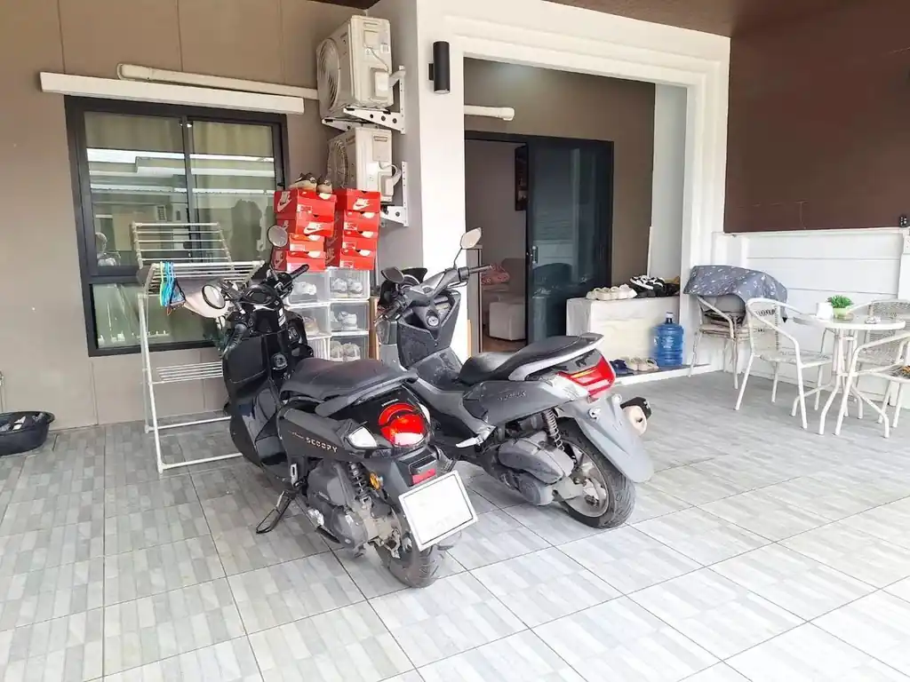 Modern 2 bedroom, 1 bathroom home for sale in Permsuk Village, Khon Kaen, photo 5