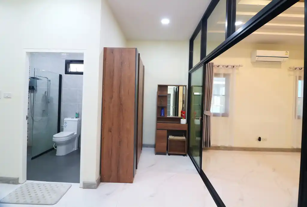 3 bedroom, 4 bathroom family home for sale on 560.4 sq m land in Mu Mon, Udon Thani, photo 26