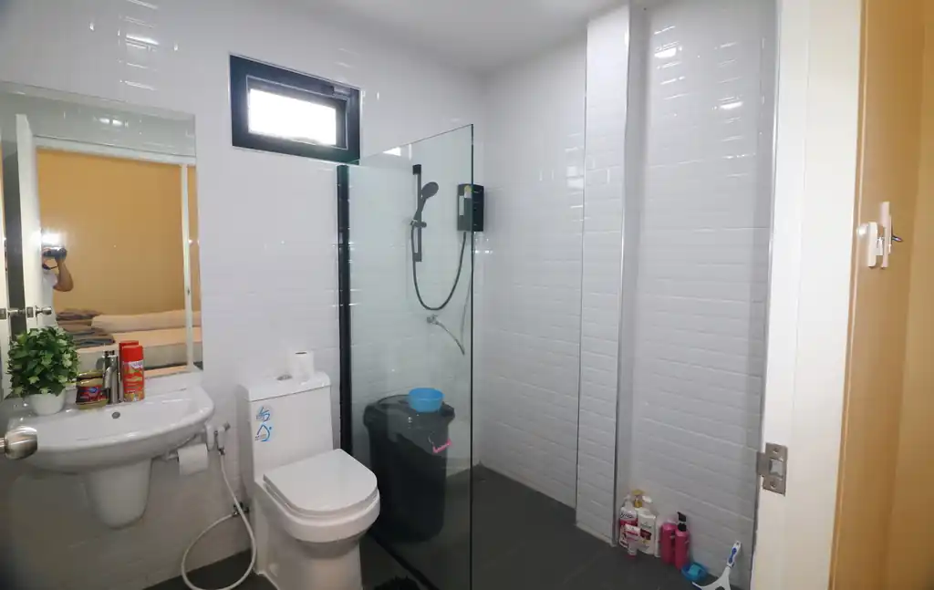 3 bedroom, 4 bathroom family home for sale on 560.4 sq m land in Mu Mon, Udon Thani, photo 39