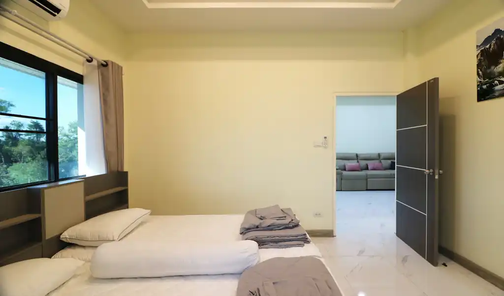 3 bedroom, 4 bathroom family home for sale on 560.4 sq m land in Mu Mon, Udon Thani, photo 40