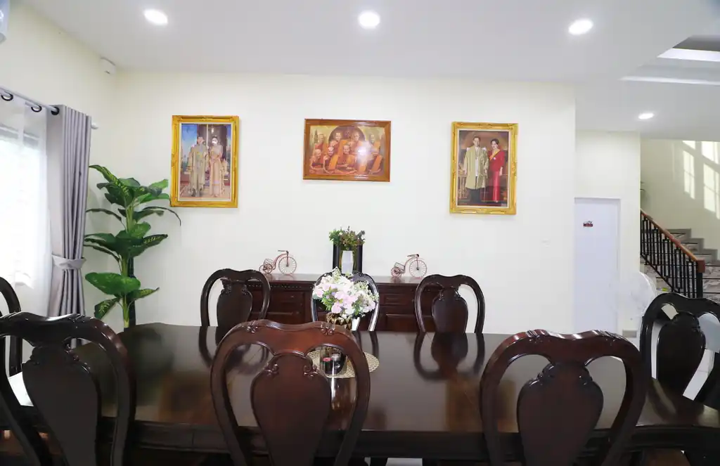 3 bedroom, 4 bathroom family home for sale on 560.4 sq m land in Mu Mon, Udon Thani, photo 9