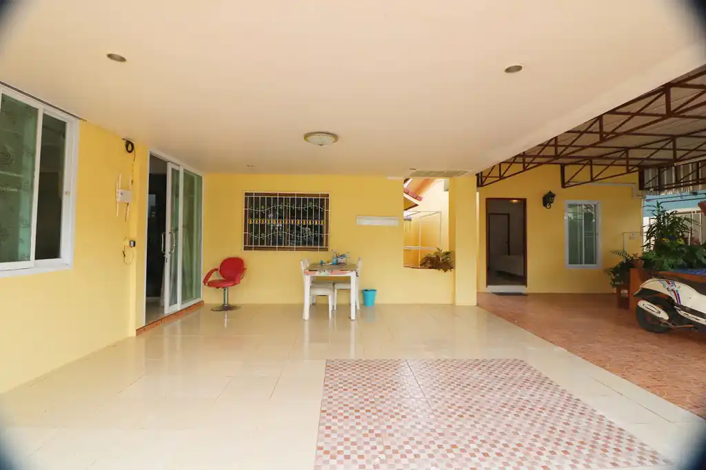 Two detached houses for sale in Chiang Phin, Udon Thani, Thailand, photo 2