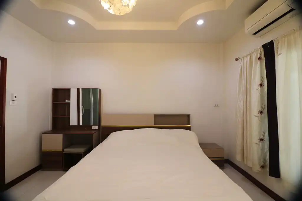 Two detached houses for sale in Chiang Phin, Udon Thani, Thailand, photo 24